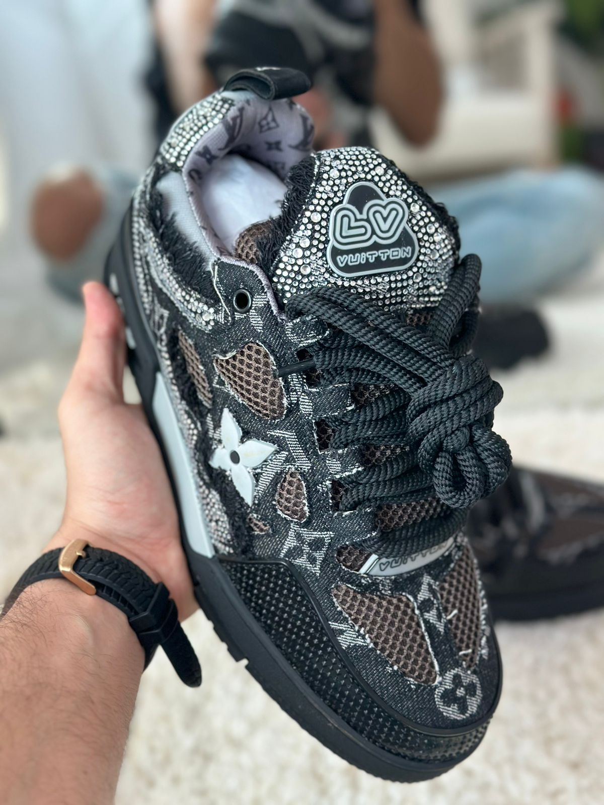 1ABMHV
LV Skate Sneaker