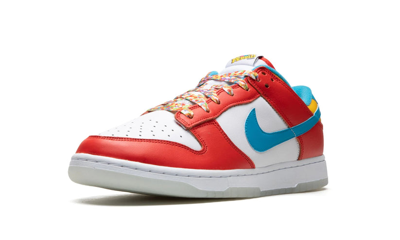 NIKE DUNK LOW "LeBron James - Fruity Pebbles