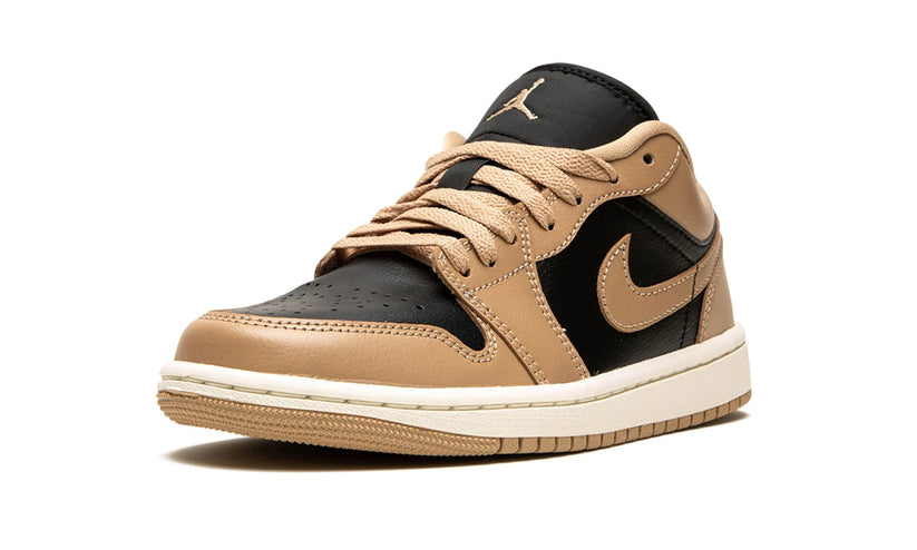 AIR JORDAN 1 LOW "Desert / Black"