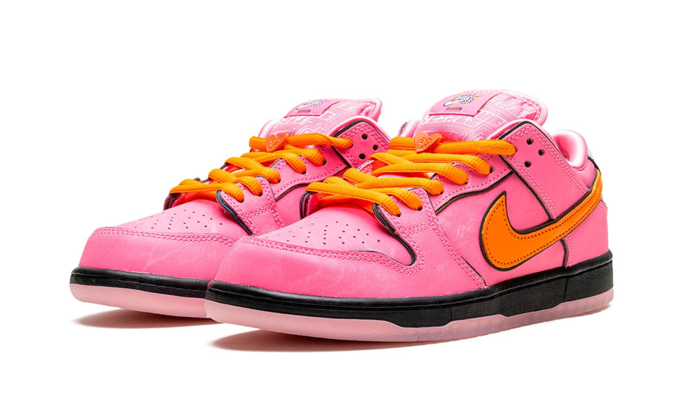 NIKE SB DUNK LOW "Powerpuff Girls - Blossom"