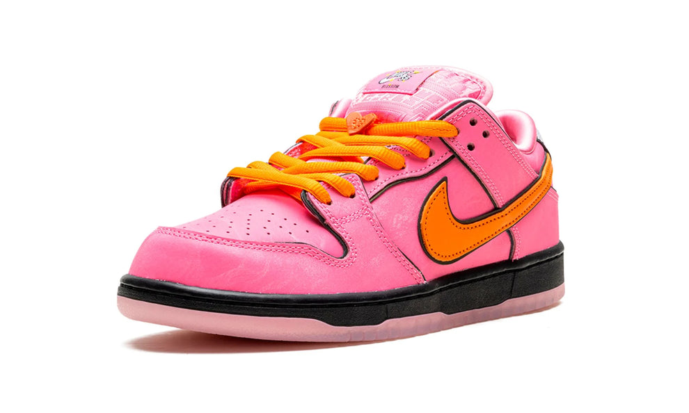 NIKE SB DUNK LOW "Powerpuff Girls - Blossom"