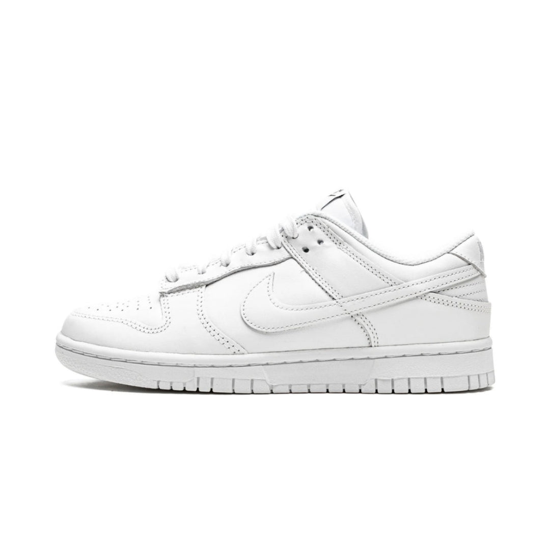 NIKE DUNK LOW "Triple White"