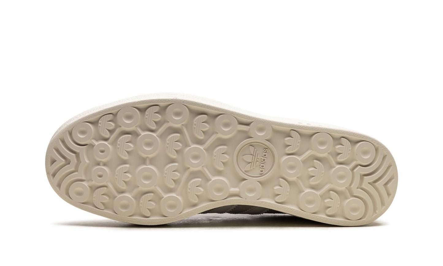 GAZELLE BOLD WMNS
"Grey White"
