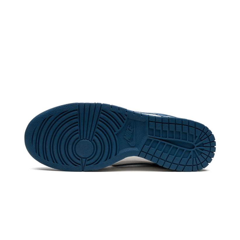 NIKE DUNK LOW "Shashiko - Industrial Blue"