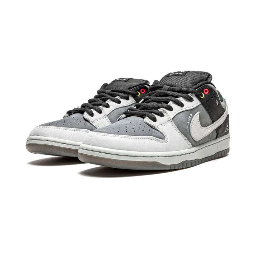 NIKE SB DUNK LOW PRO ISO VX1000