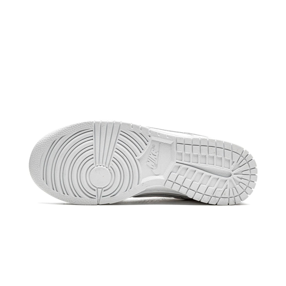 NIKE DUNK LOW "Triple White"