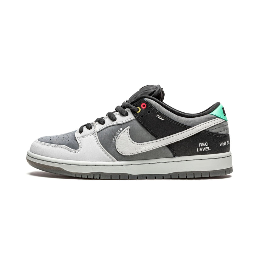 NIKE SB DUNK LOW PRO ISO VX1000