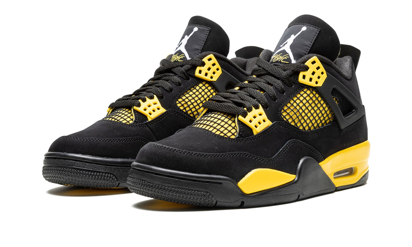AIR JORDAN 4 RETRO
"Thunder 2023"
