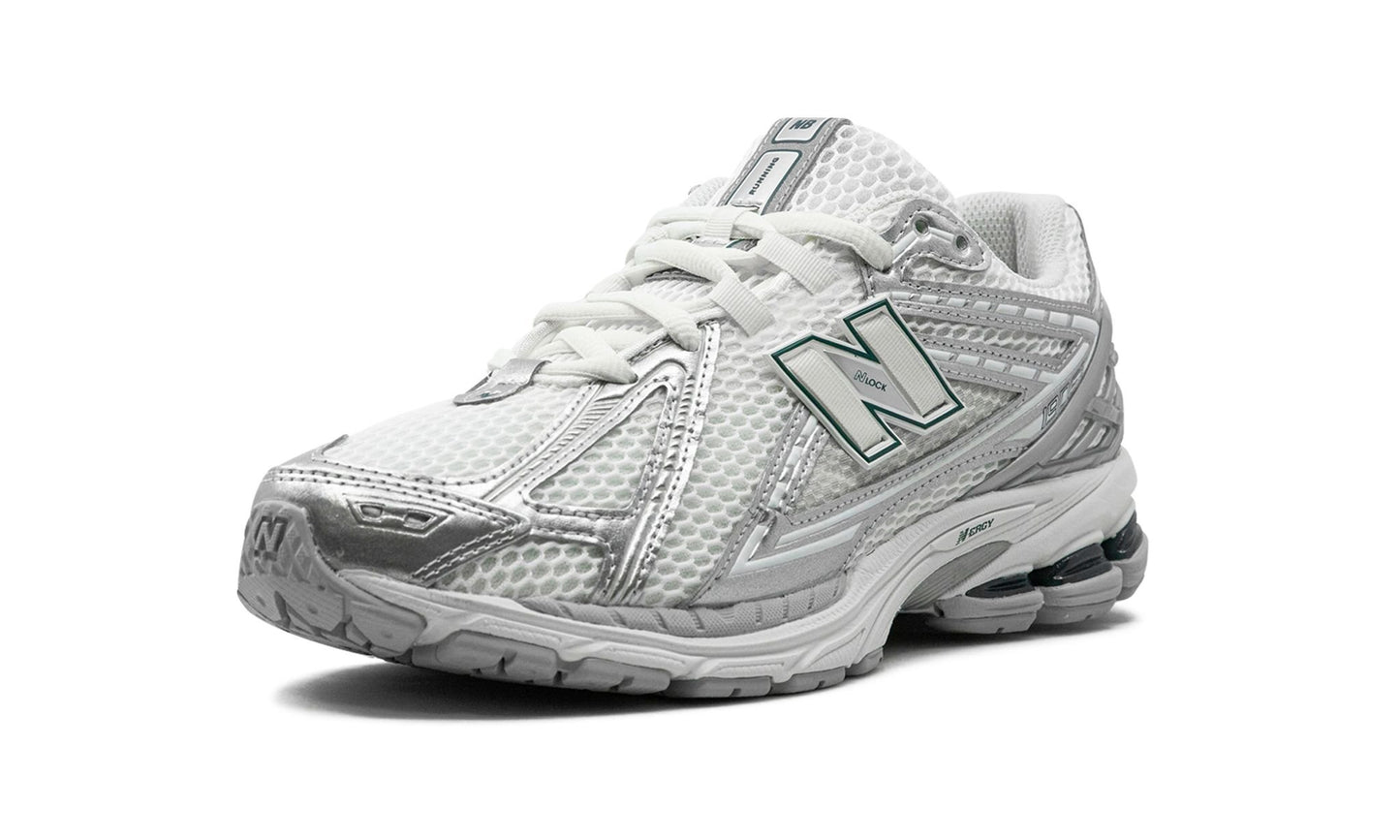 NEW BALANCE 1906R
"SILVER METALLIC"