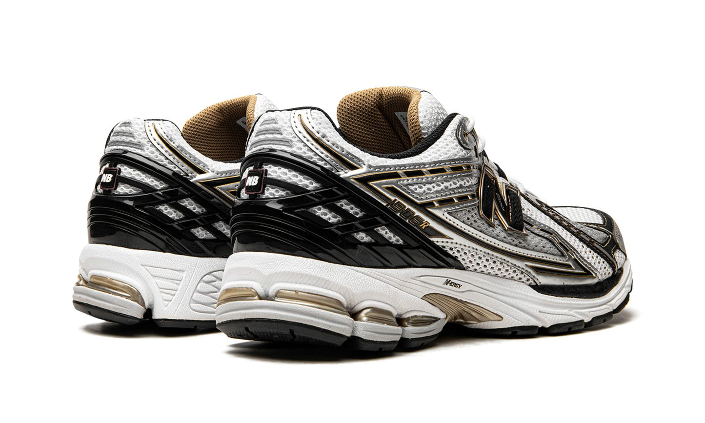 NEW BALANCE
1906R
"White / Gold"