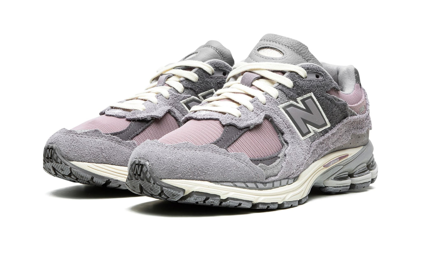 NEW BALANCE
2002R
"Lunar New Year - Zinc"