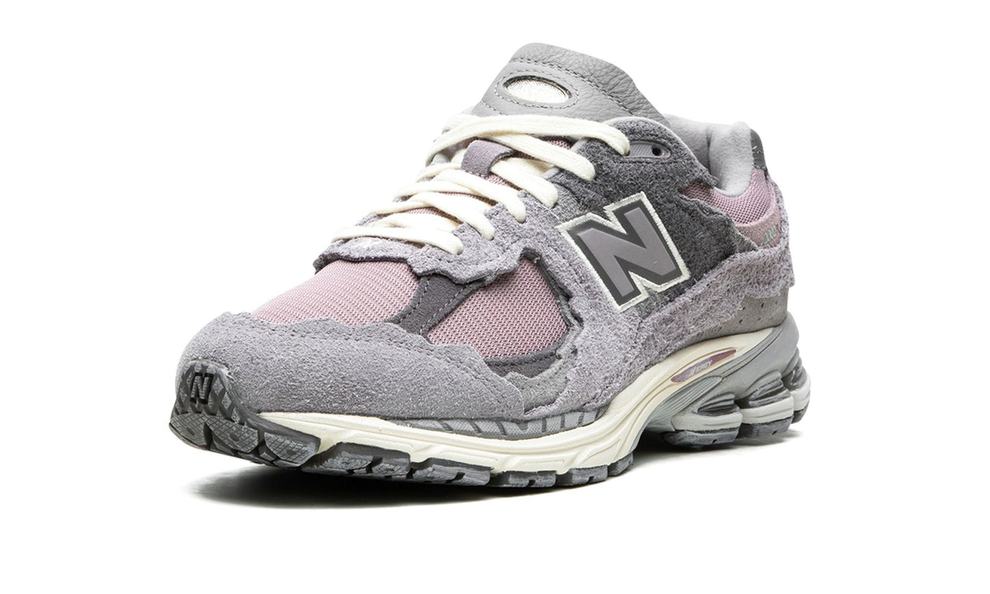 NEW BALANCE
2002R
"Lunar New Year - Zinc"