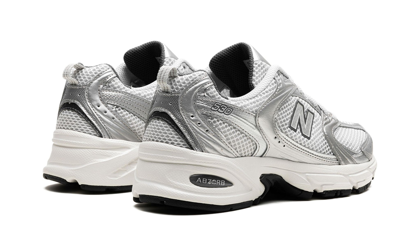 NEW BALANCE
530
"Grey Matter / Silver Metallic"