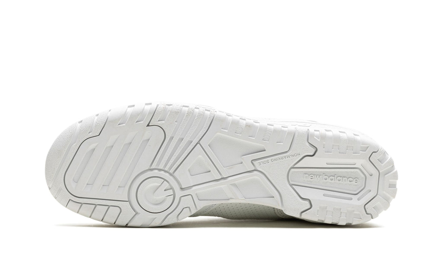 NEW BALANCE
550
"Triple White"