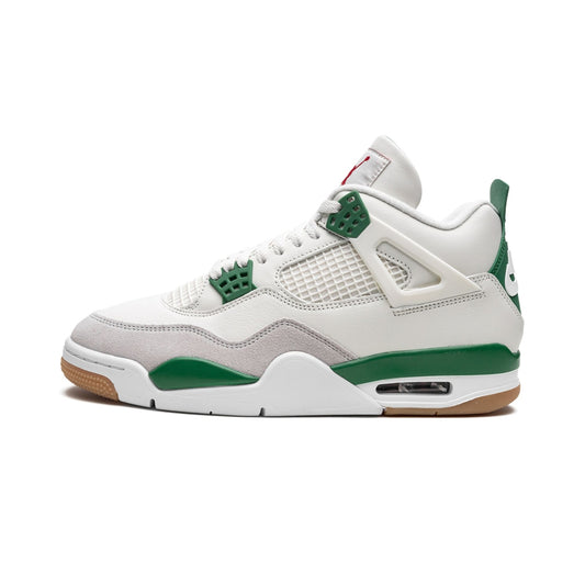 AIR JORDAN 4 RETRO SB
"Pine Green"