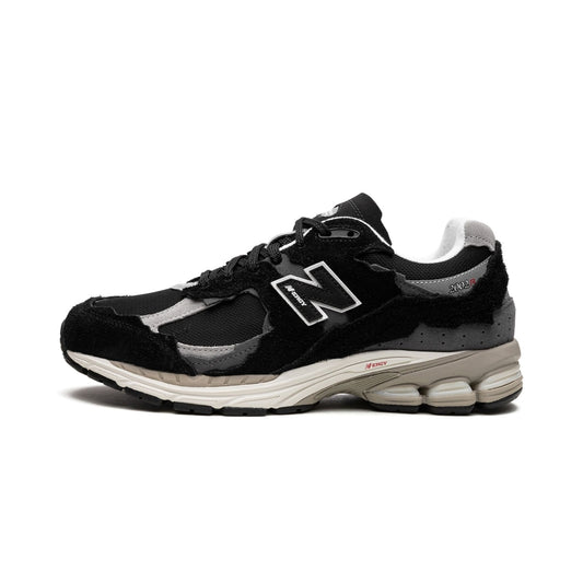 NEW BALANCE 2002R
"Protection Pack - Black / Grey"